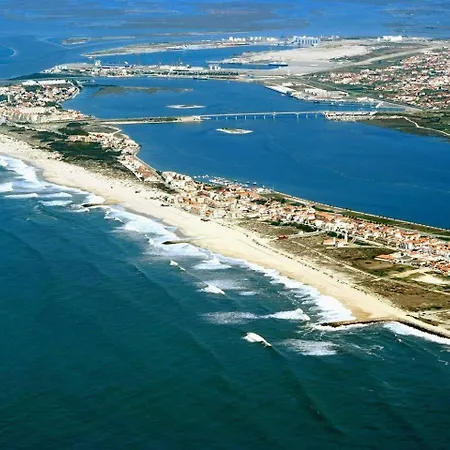 Сasa de vacaciones House With Pool Casa Da Faia - Aveiro Avanca